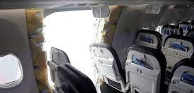 Regulador de EEUU ordena revisin de aviones Boeing MAX 9 tras aterrizaje de emergencia